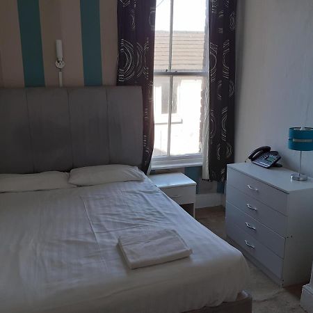 The Coastal Bay Hotel Blackpool Bagian luar foto