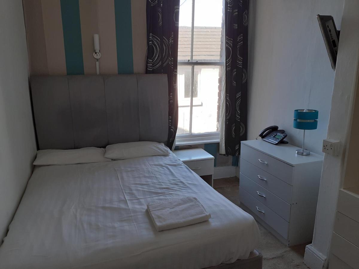 The Coastal Bay Hotel Blackpool Bagian luar foto