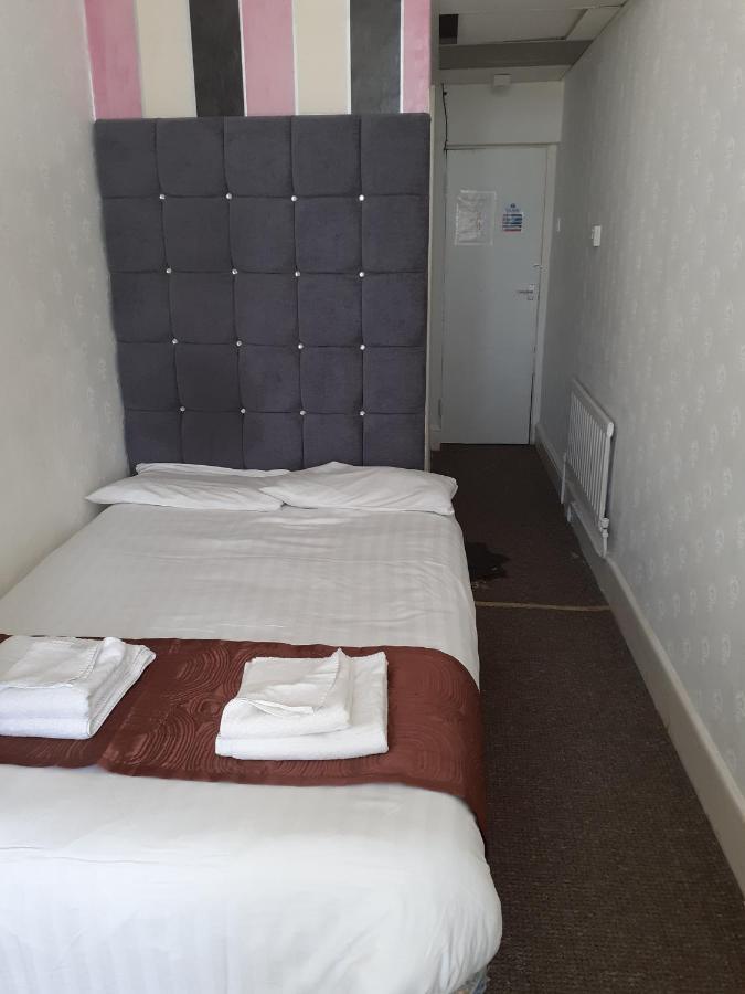 The Coastal Bay Hotel Blackpool Bagian luar foto
