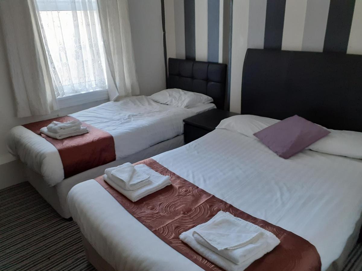 The Coastal Bay Hotel Blackpool Bagian luar foto
